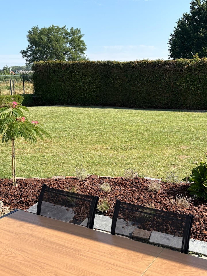 A Cosy Retreat Amoung The Orchards - Hasselt