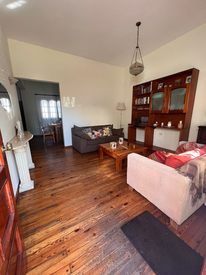Casa Amplia En Alta Cba | 12 Pax | Super Cómoda - Córdoba, Argentina