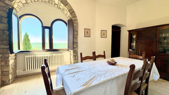 Medieval Tower “Giomici” + 360° View And Wi-fi - Italy