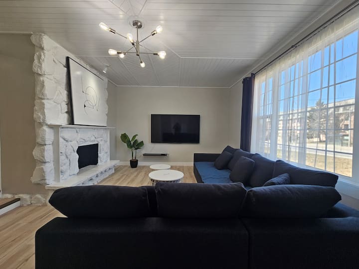 Stylish Stay In Kingston – Steps To Waterfront - Kingston
