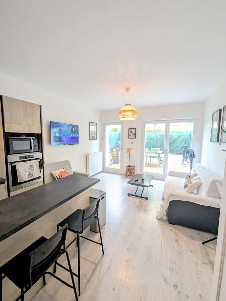 Appartement Design Avec Terrasse - Saint-Ouen
