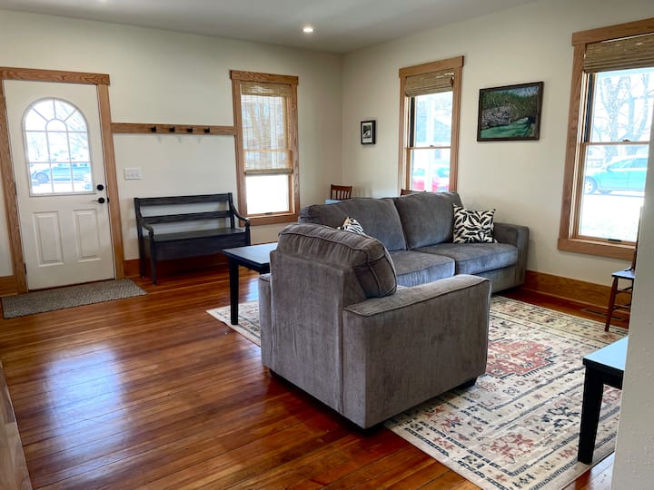 Modern Farmhouse - Decorah, IA