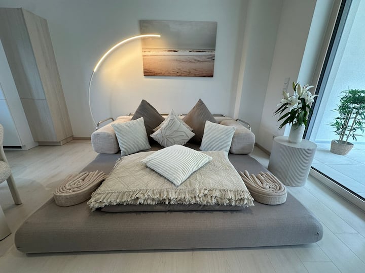 Donau Loft | Luxury Apartment With Private Parking - Leonding