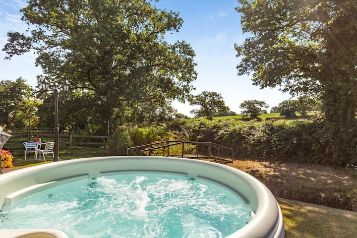 1 Bed In Combe St. Nicholas (Oc-b35052) - Dorset