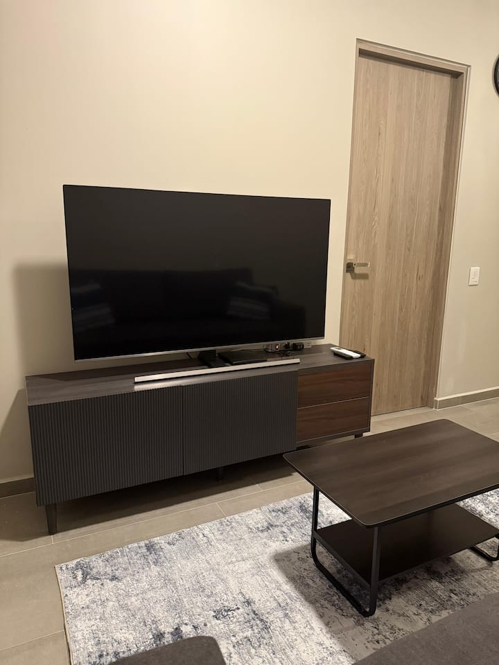 Penthouse Downtown Mty, Next To Santa Lucia Park - Monterrey