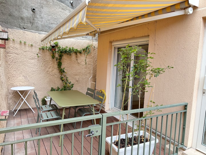 Studio Moderne, Grande Terrasse, Frontière Monaco - Beausoleil