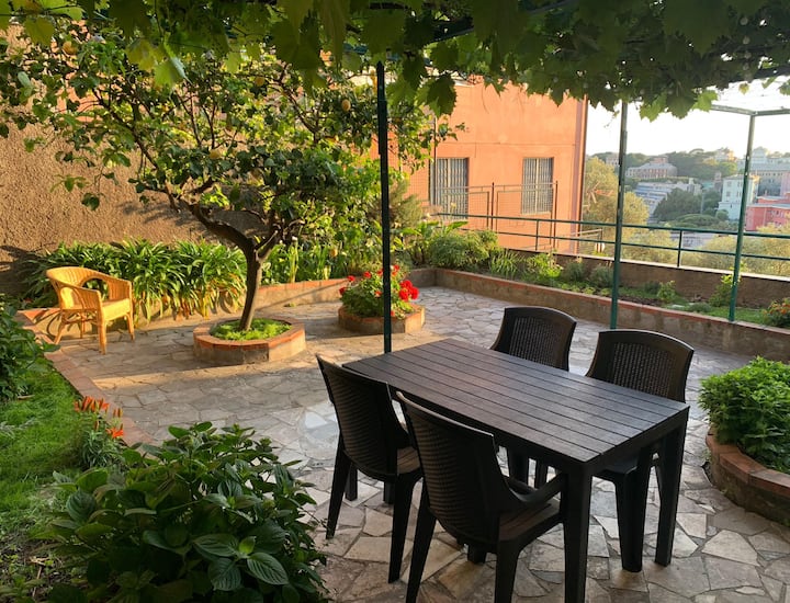 Casa La Dea Genova Giardino Sturla Mare/gaslini - Genua