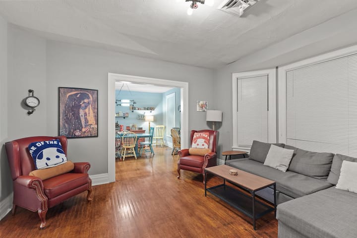The Loft | Boutique Stay In Downtown Anderson - Pendleton, IN