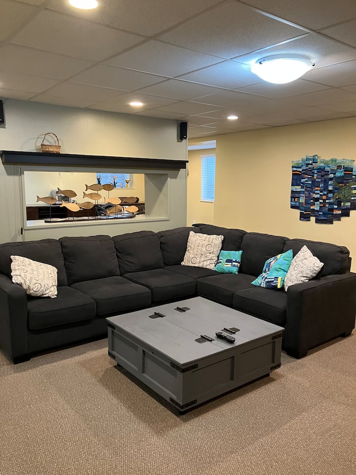 Quiet North Delta Basement Suite - Delta