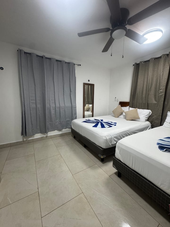Habitación Familiar En La Laguna De Siete Colores - Bacalar