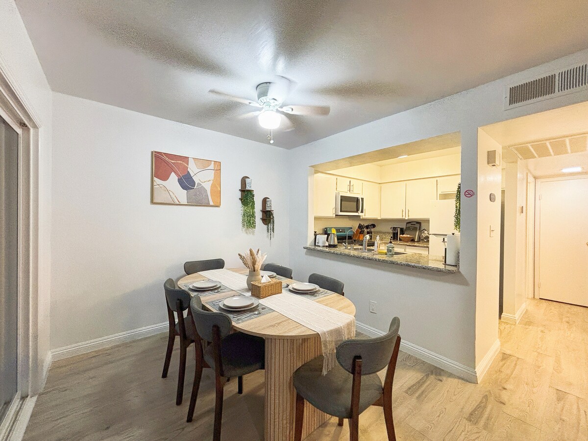 Cozy Vegas Home