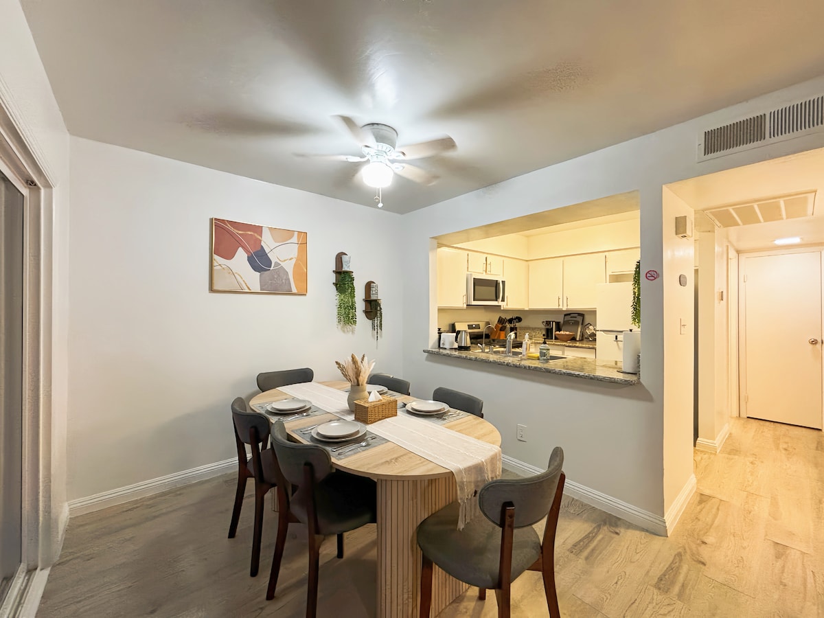 Cozy Vegas Home