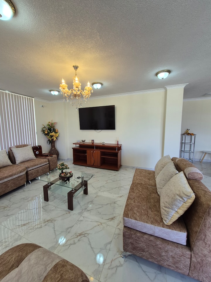 Casa Luz De Luna Piso 2 | Tababela | Aeropuerto - Quito
