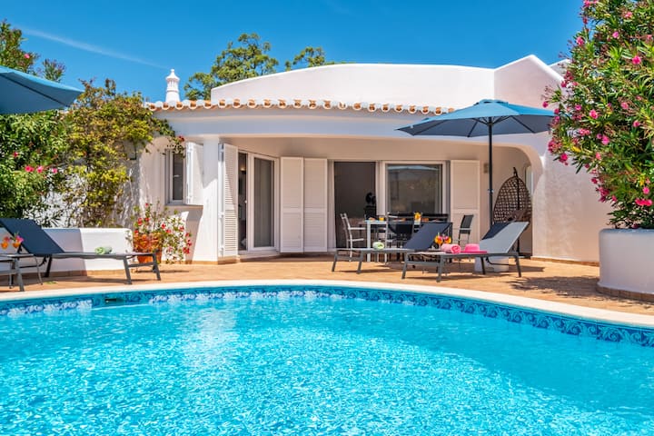 Peaceful Getaway W/ Pool & Bbq - Armação de Pêra