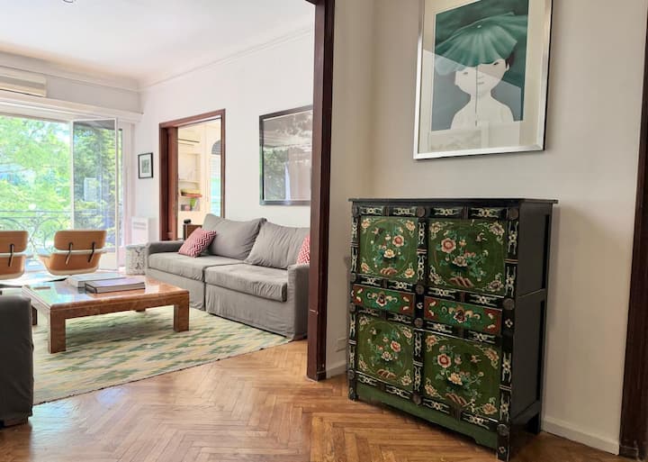 Apartamento de 4 dormitórios em Retiro com varanda para a Plaza San Martín