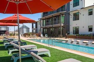 Stay near New Braunfels