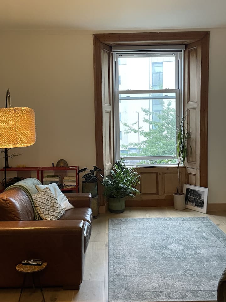 Cosy, Bright And Modern Shore Flat/apartment - Leith