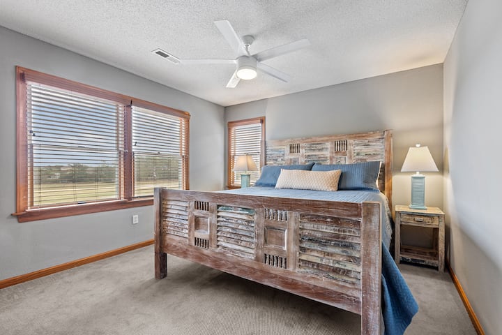 Queen Bed