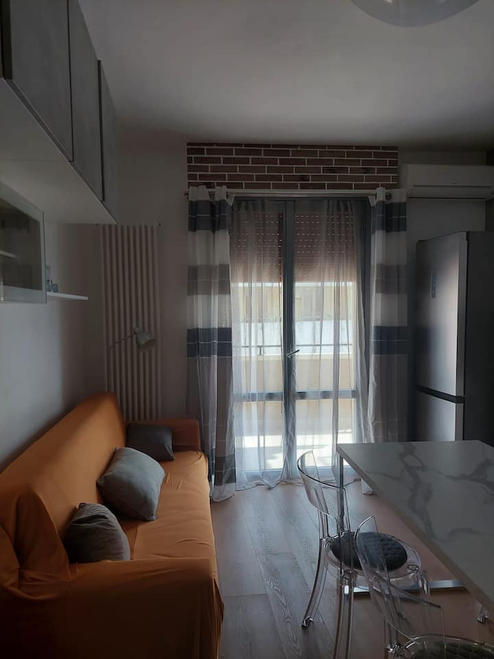 Bright Seaside Apartment • Balcony • Near To Beach - Fermo