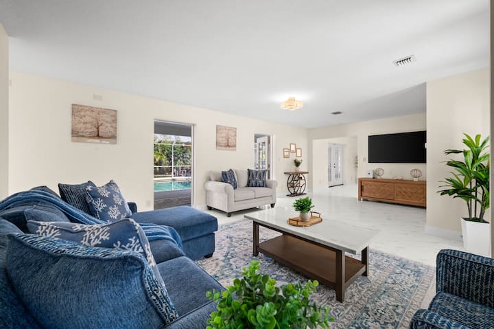 Downtown Punta Gorda Retreat - Punta Gorda, FL