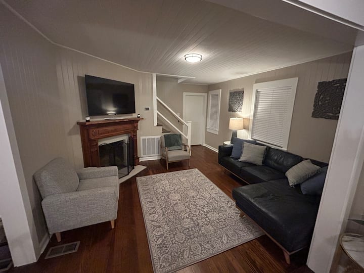 Kiesel Cottage - Auburn, AL
