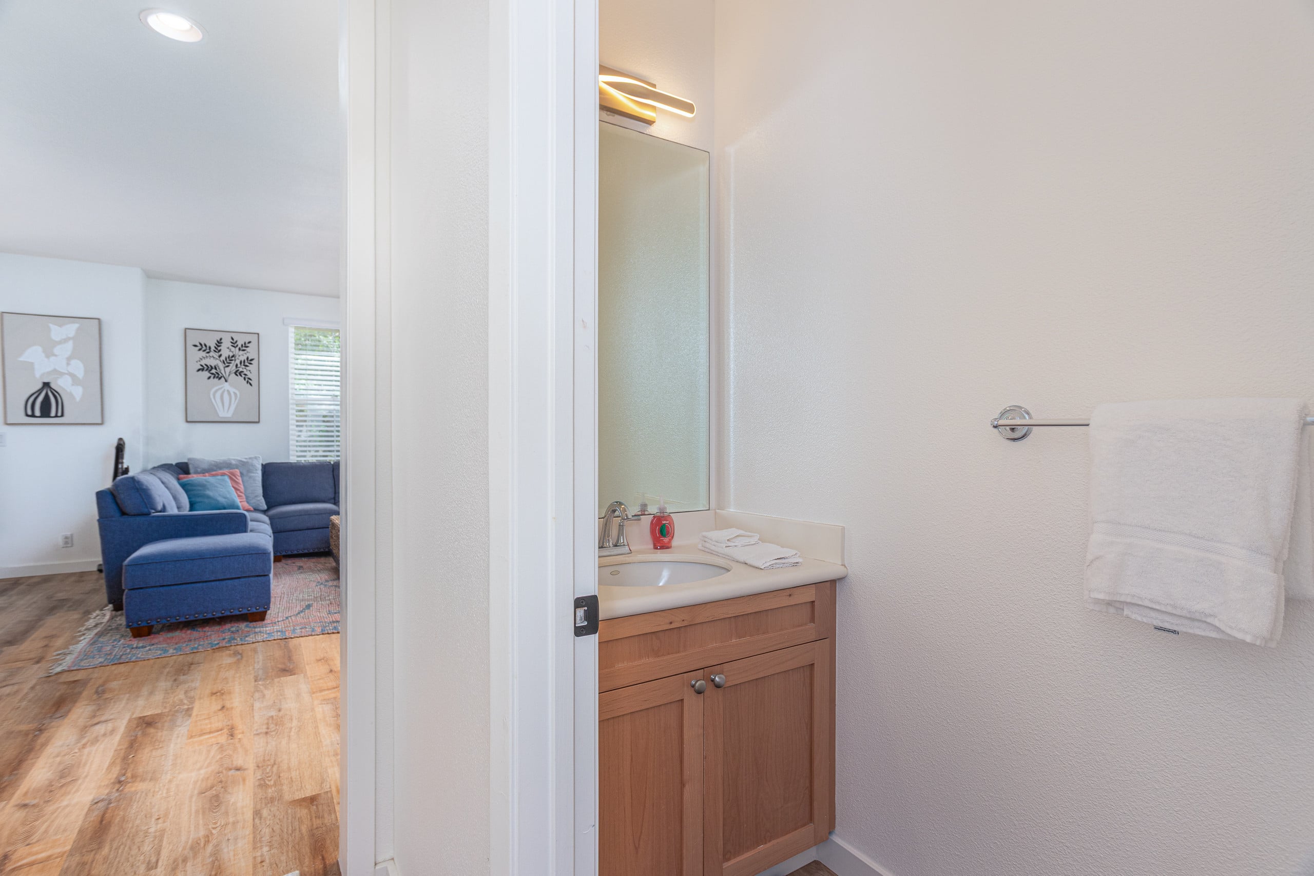 Home in Princeville · ★5.0 · 3 bedrooms · 4 beds · 2.5 baths - Image 17