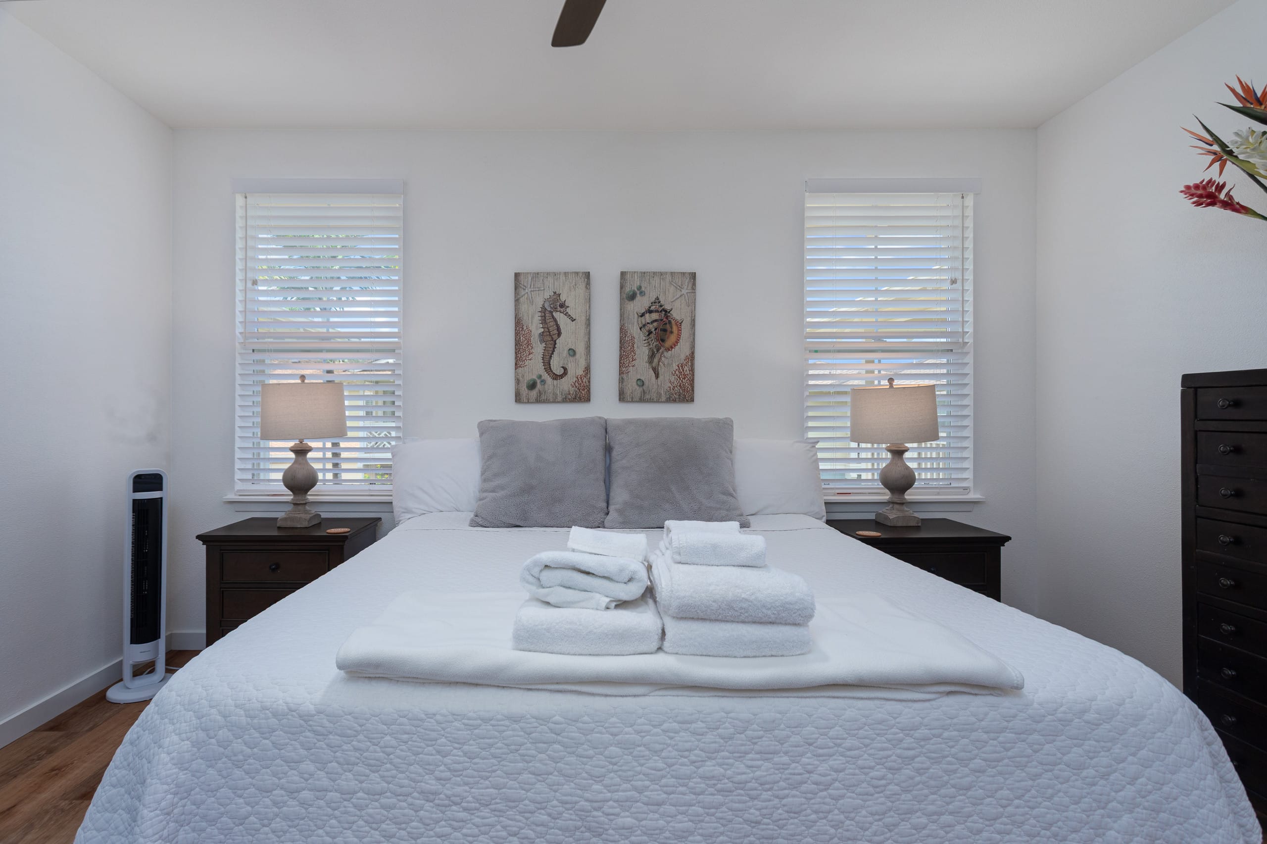 Home in Princeville · ★5.0 · 3 bedrooms · 4 beds · 2.5 baths - Image 11
