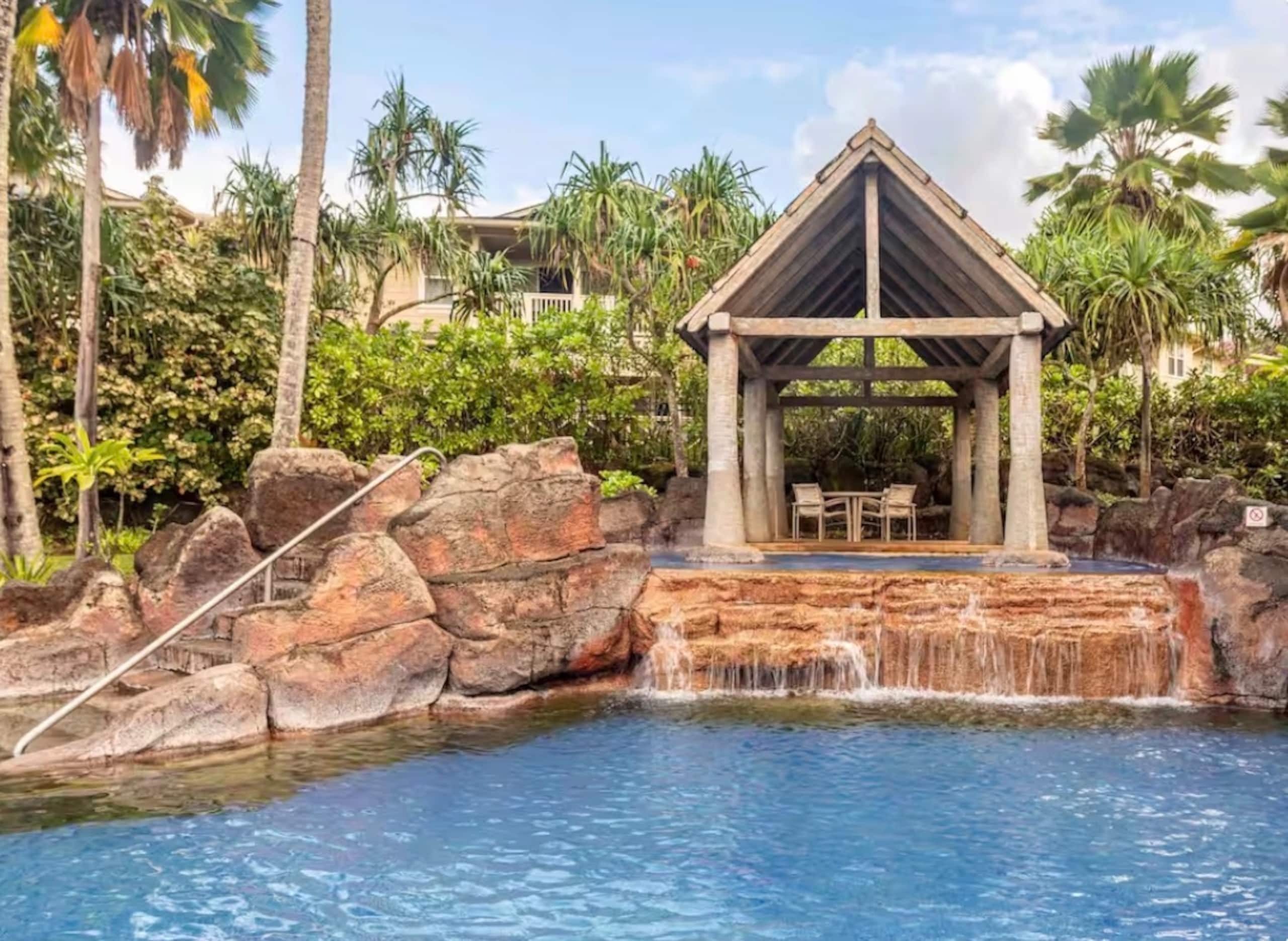 Home in Princeville · ★5.0 · 3 bedrooms · 4 beds · 2.5 baths - Image 28