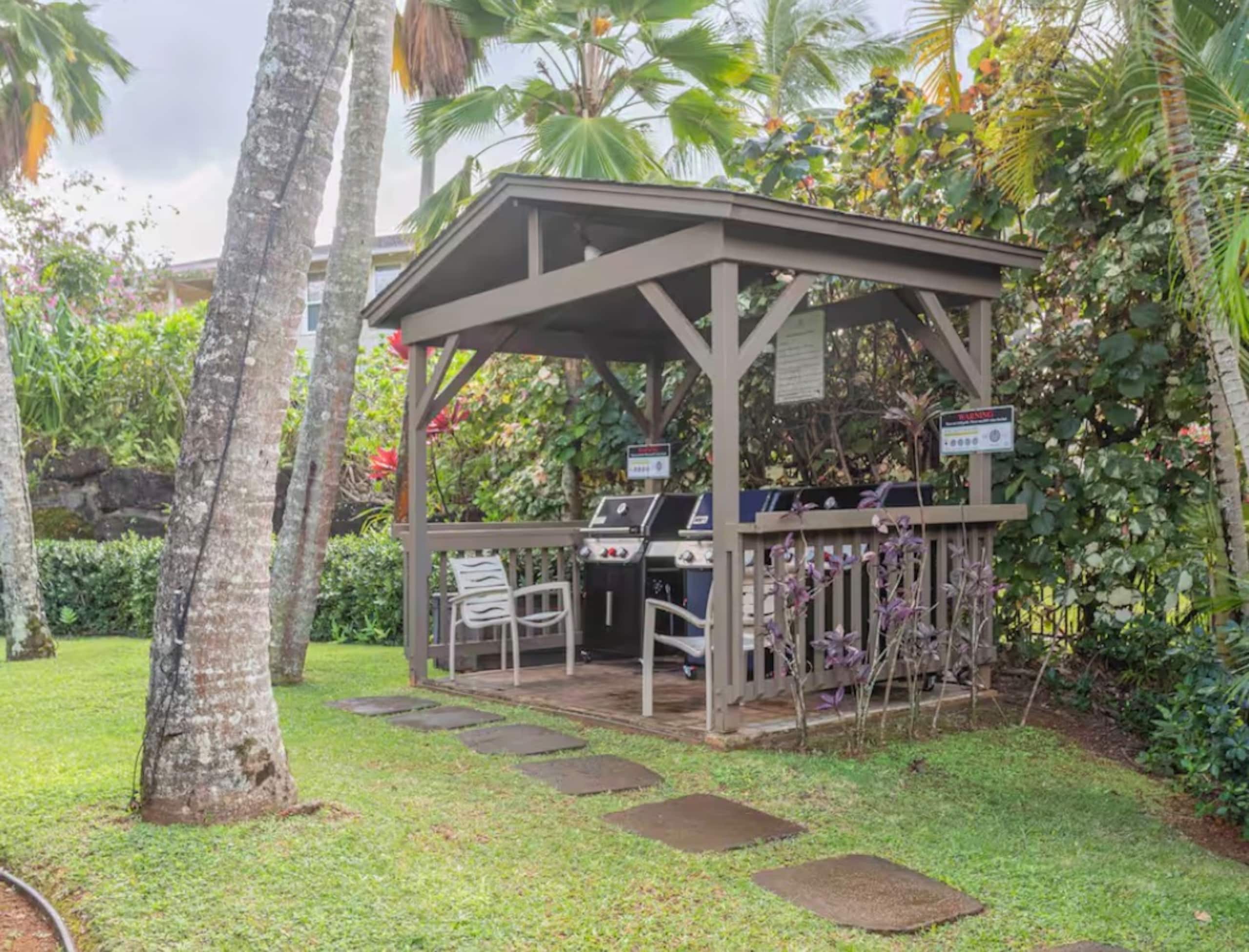 Home in Princeville · ★5.0 · 3 bedrooms · 4 beds · 2.5 baths - Image 26