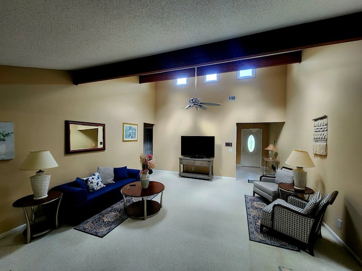 Spacious 4bedroom Home In Palm Coast 15 To Beach - Palm Coast, FL