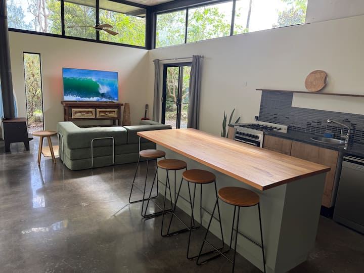 Teague Retreat - Whole House - Kempsey