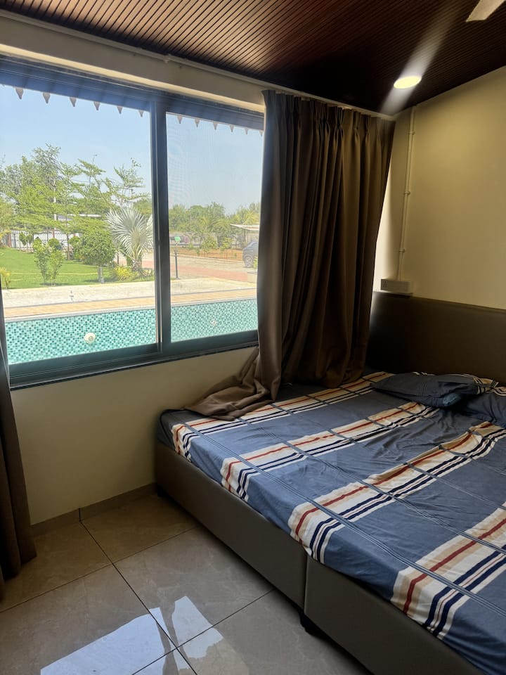 Private Nature Escape | Premium Farm Stay - 구자르트