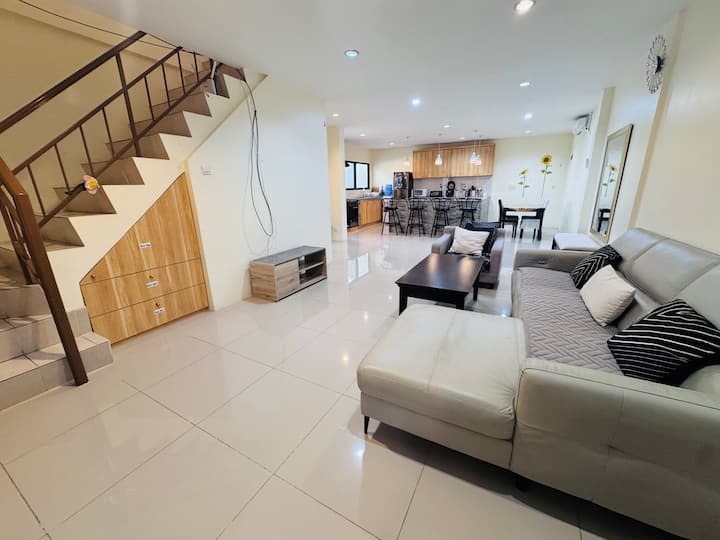 Bayswater Healing House 【세부가족숙소/넓은3br /수영장/8인 가능】 - Lapu-Lapu City