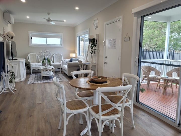 Munibung Creek Cottage - Newcastle