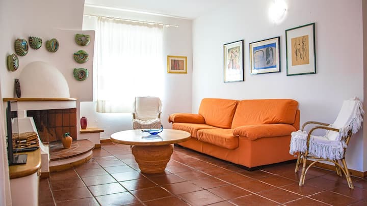 Casa Falesia Con Cortile Privato A Cala Gonone - Cala Gonone