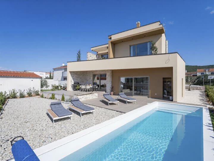 Nikoleta By Interhome - Vodice