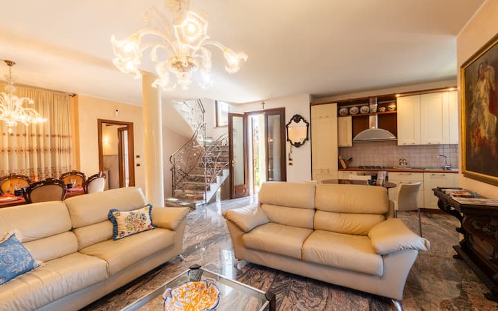 Villa Infinity Garda - Peschiera del Garda
