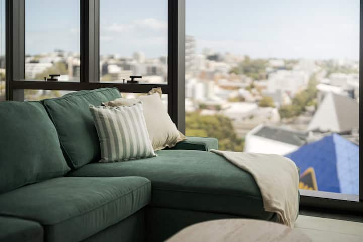 Perth City Sanctuary 2br With Pool, Gym, Sauna - Perth, Australia