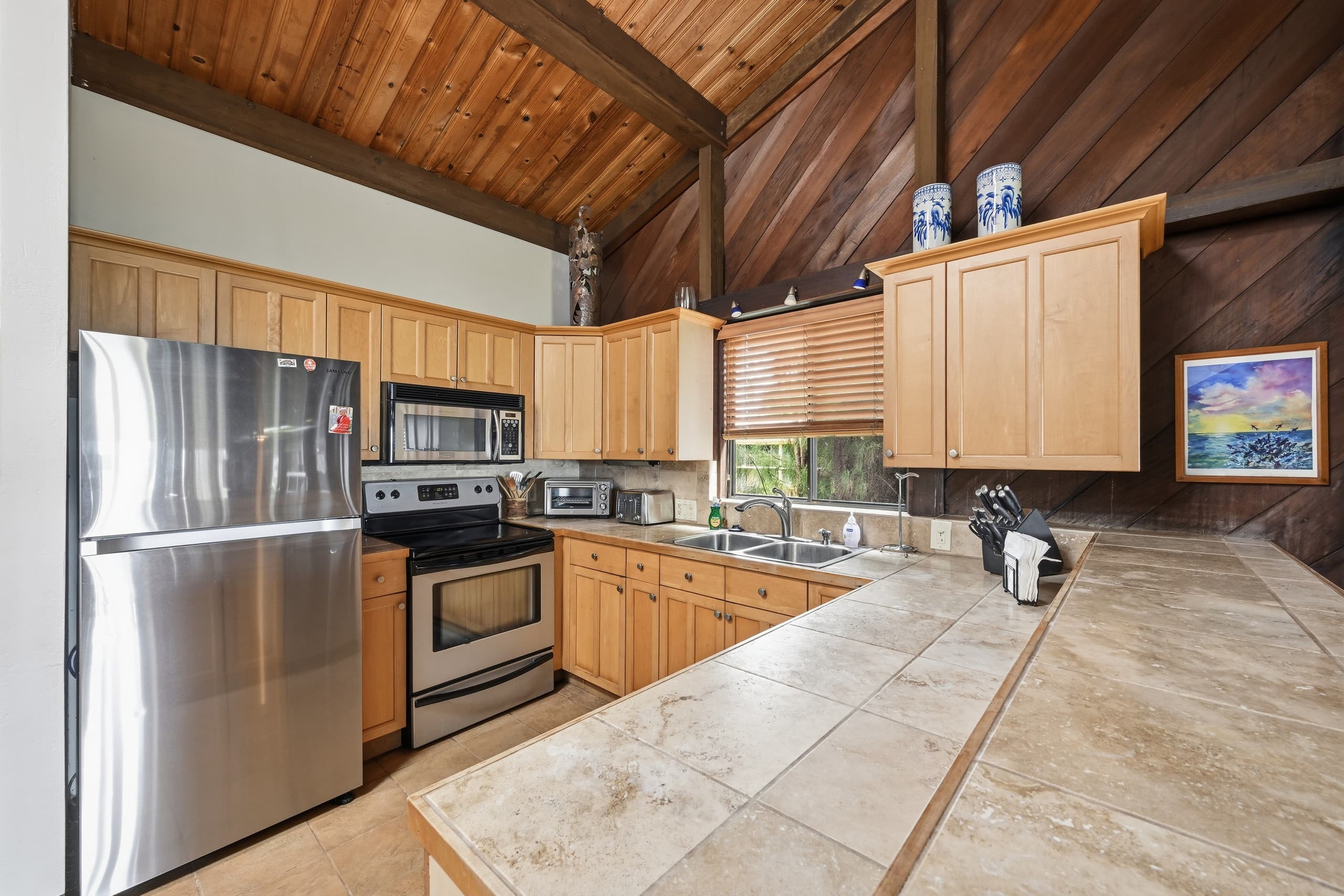 Townhouse in Kihei · ★4.86 · 2 bedrooms · 4 beds · 3 baths - Image 9