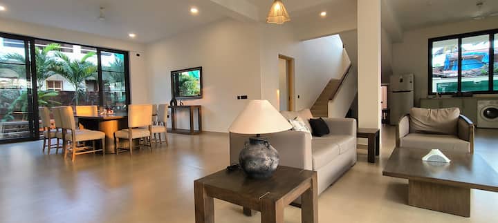 Living room 1 image 4