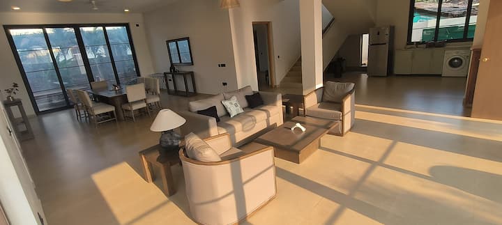 Living room 1 image 1