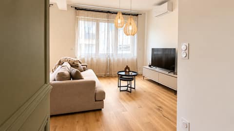 Propriété Airbnb réussie: Diva – Elegance in the heart of the Beffroi Right in the city center à Amiens