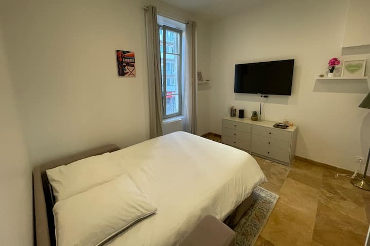 Superbe Studio Lyon Centre Frères Lumières - Lyon