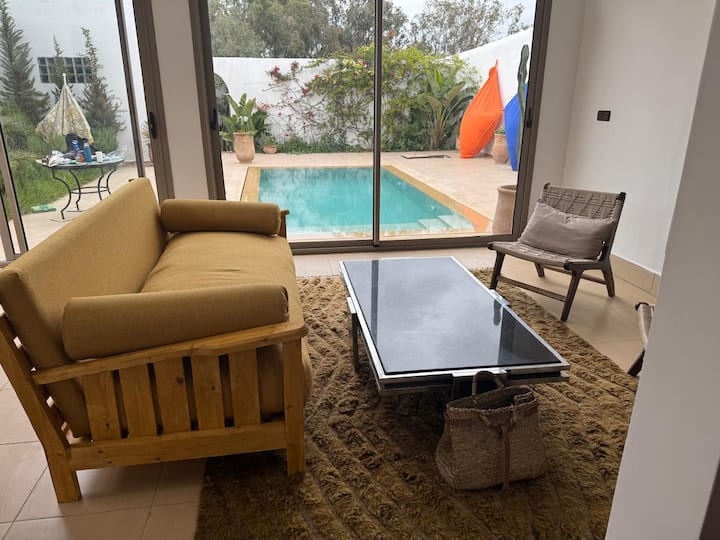 City Escape! Minimal, Quiet Villa W/ Private Pool - Marocco