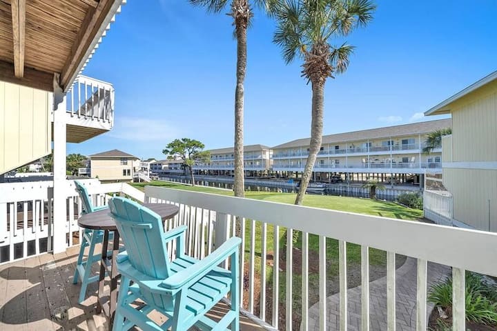 Sandpiper Cove Unit 1028 - Pet Friendly - Destin, FL