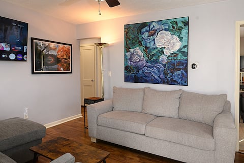 Top Airbnb: Howey Do It! in North Linden