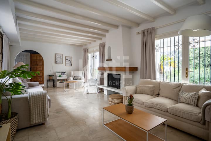 Marbella | Villa Los Geranios | Villa Con Piscina - Marbella