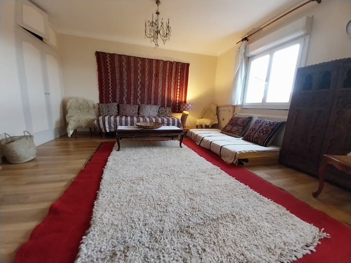 Une Maison Accueillante Pour Un Séjour En Famille - Perpignan