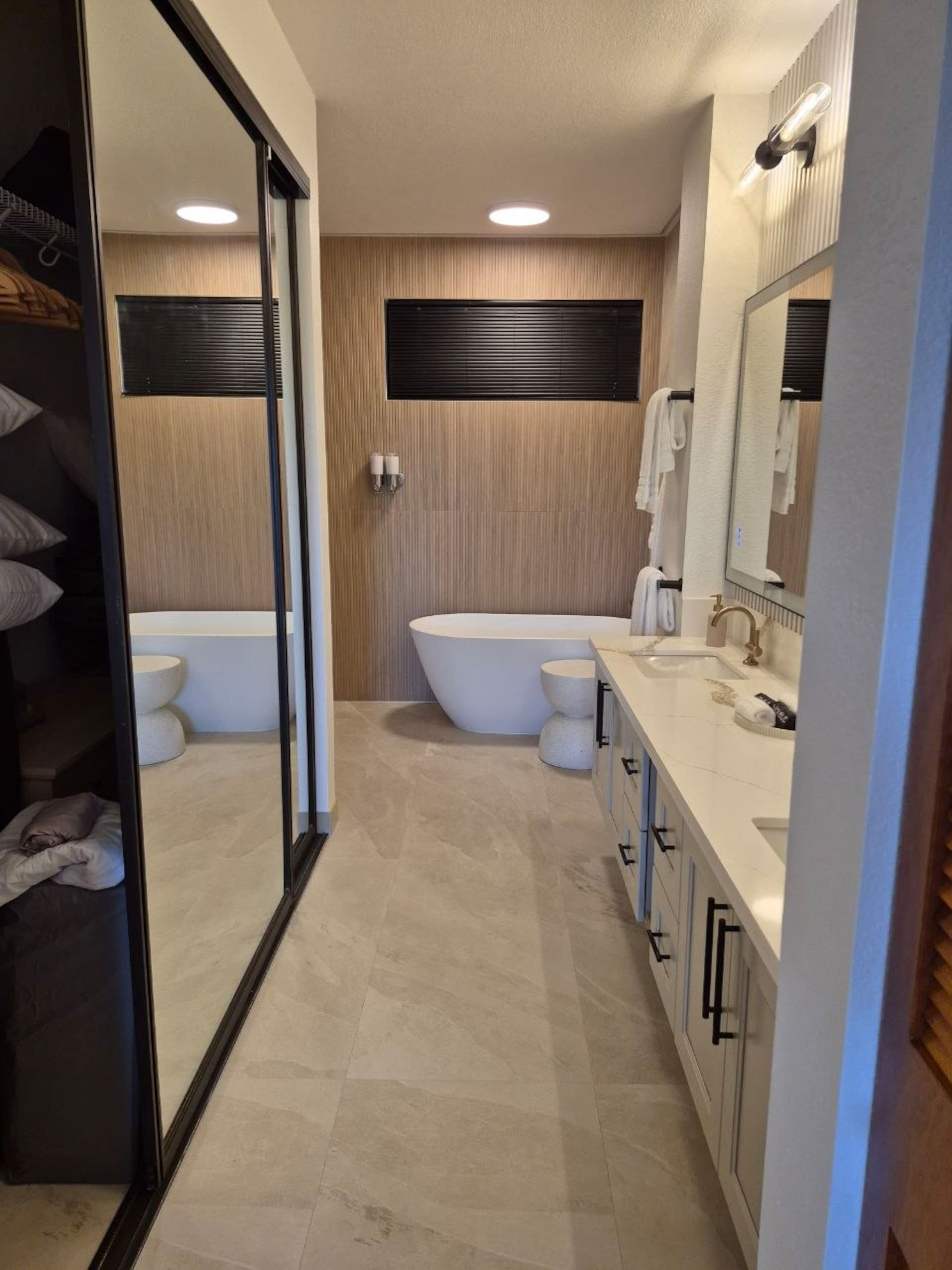 Condo in Waikoloa Village · ★5.0 · 2 bedrooms · 4 beds · 2 baths - Photo 187