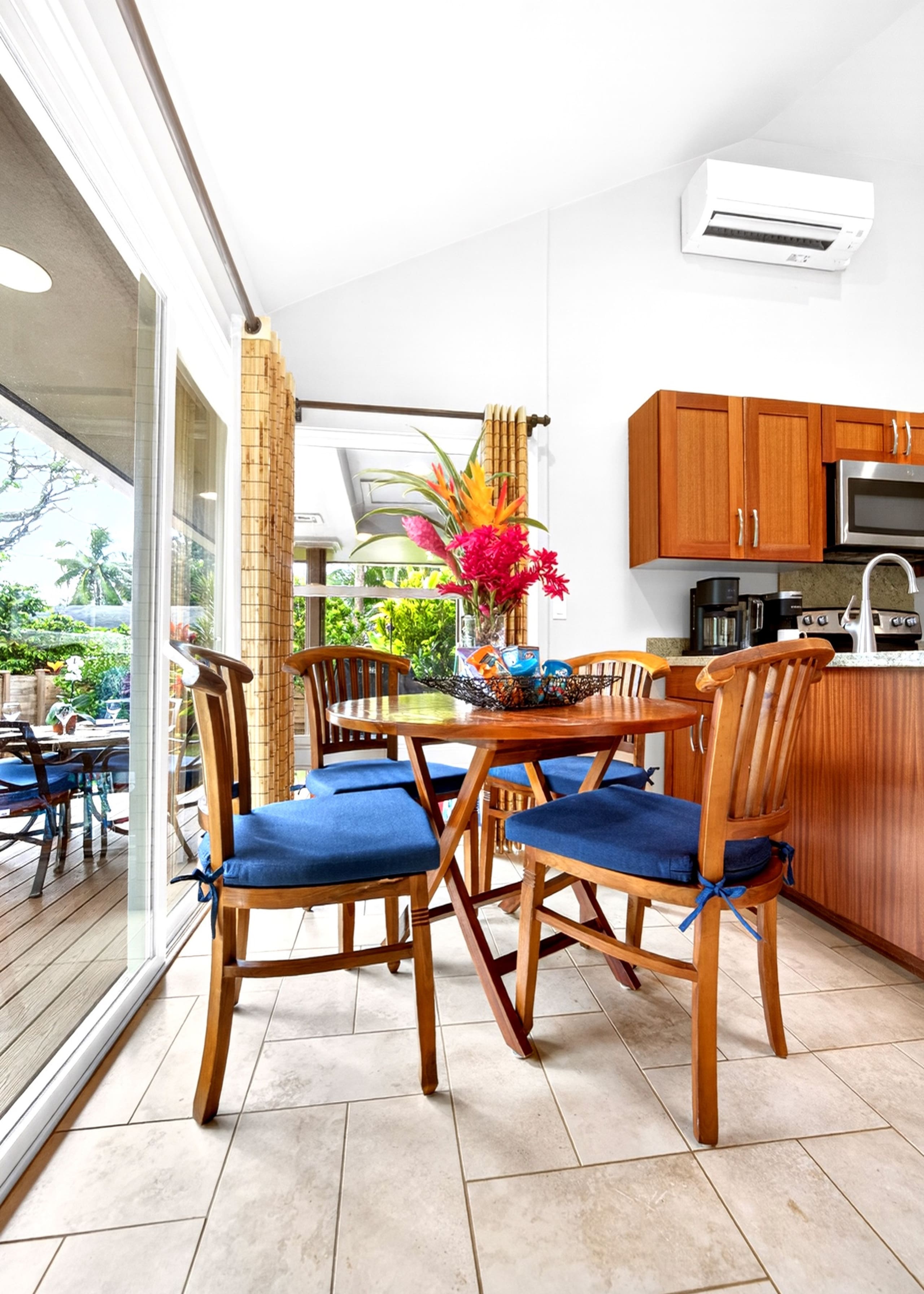 Home in Anahola · ★5.0 · 1 bedroom · 2 beds · 1 bath - Photo 13